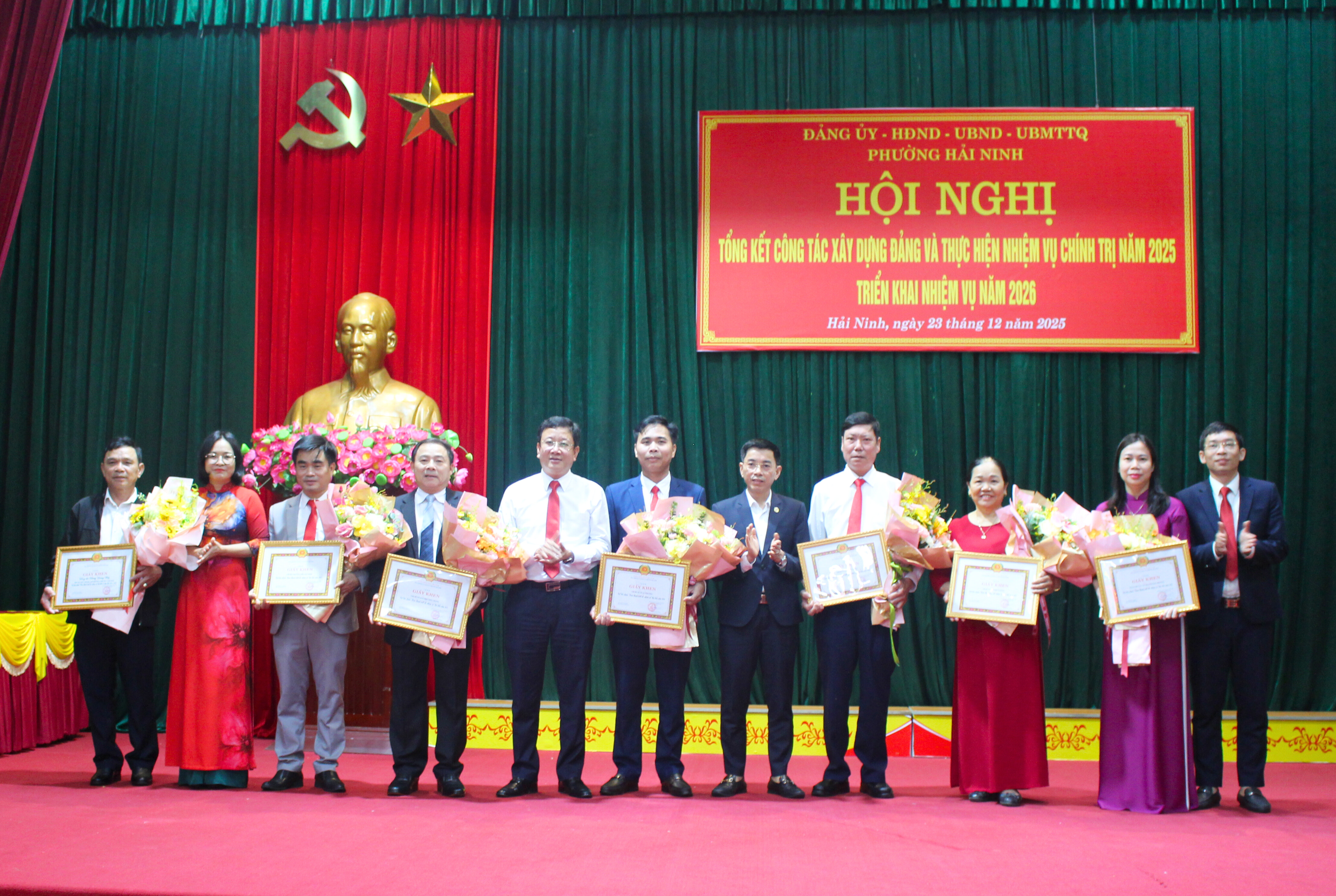 Phường Hải Ninh tổ chức hội nghị tổng kết công tác xây dựng Đảng và thực hiện nhiệm vụ chính trị năm 2025