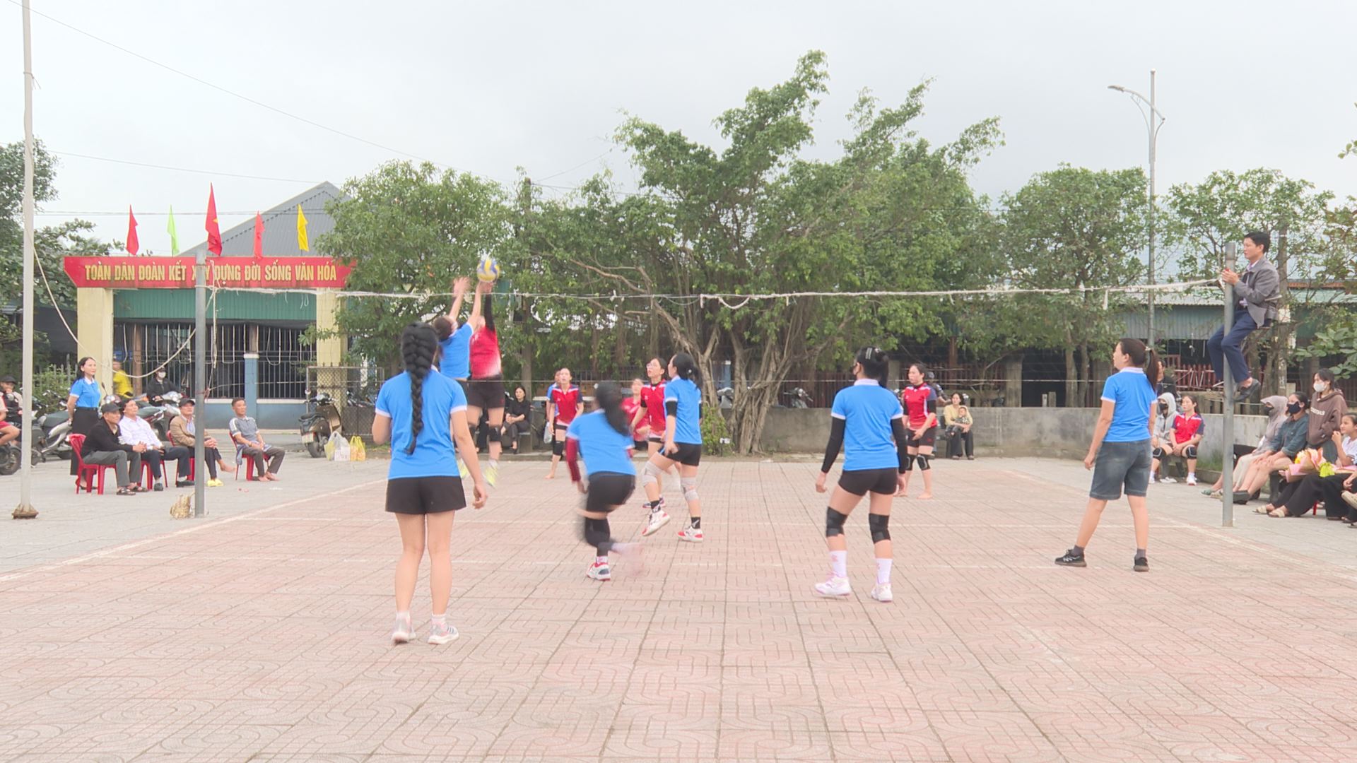 Still0601_00156 (1).jpg