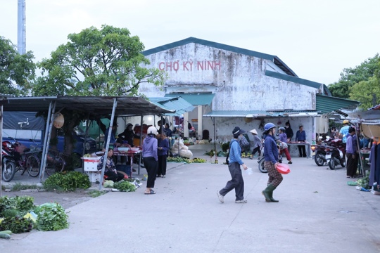 Chợ quê Kỳ Ninh – Nơi lưu giữ hồn quê vùng biển