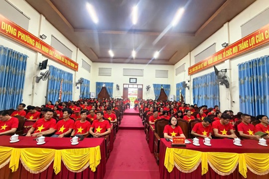 Hưởng ứng phong trào "Mỗi người dân lựa chọn ít nhất một môn thể thao phù hợp để tập luyện thường xuyên" 