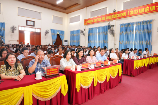 Phường Hải Ninh kết nối Hội nghị toàn quốc quán triệt, triển khai thực hiện Nghị quyết Hội nghị lần thứ ba Ban Chấp hành Trung ương Đảng khóa XIV
