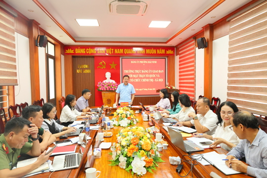  Thường trực Đảng ủy giao ban với MTTQ và các tổ chức chính trị xã  hội về triển khai một số nhiệm vụ trọng thời gian tới. 