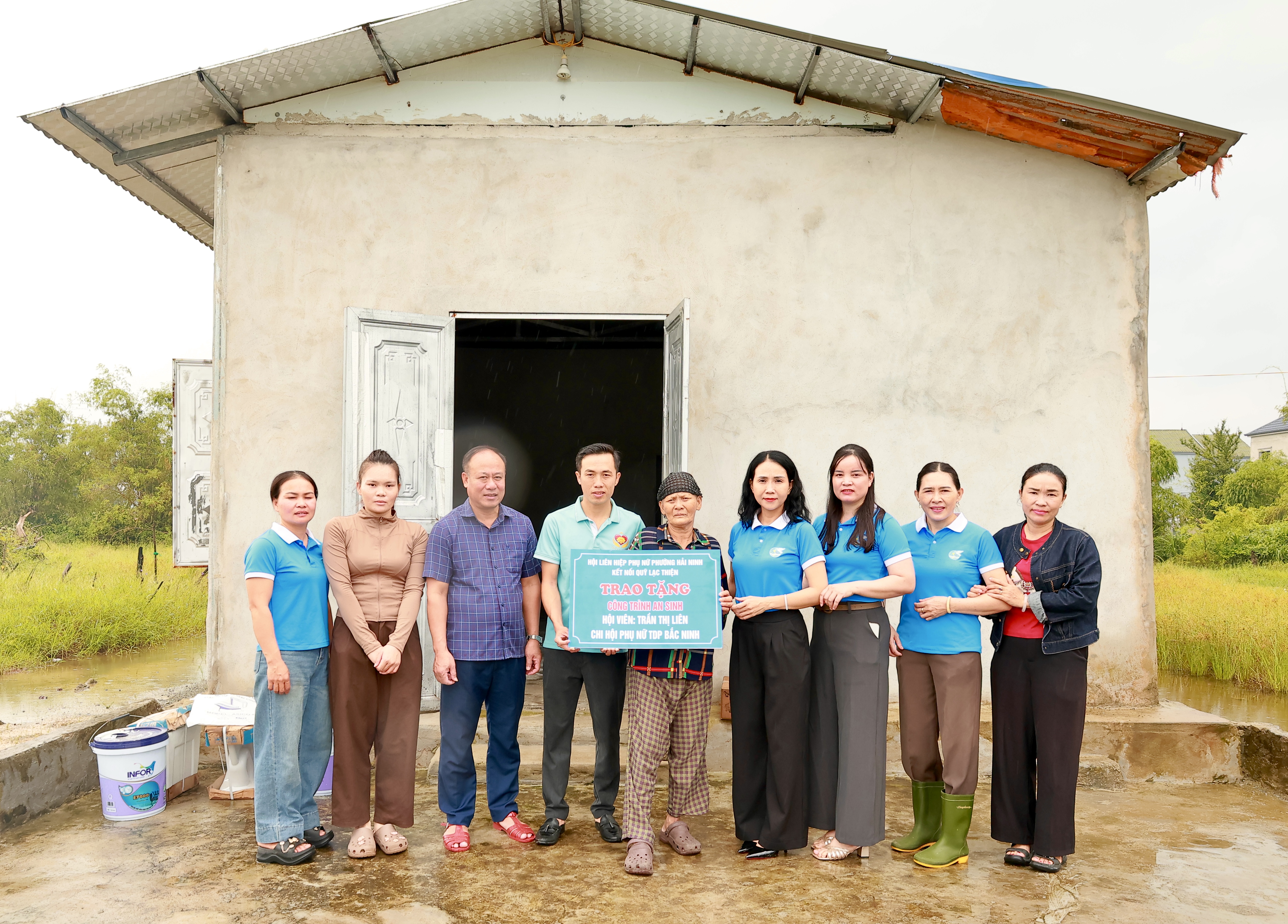 Hội LHPN phường Hải Ninh kết nối Quỹ Lạc Thiện xây dựng công trình an sinhhội viên phụ nữ có hoàn cảnh khó khăn