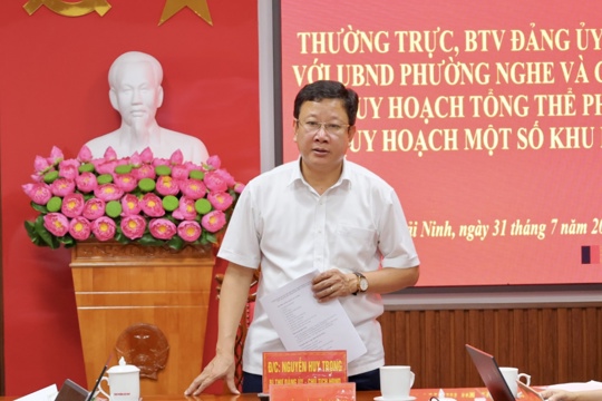 Thường trực, Ban Thường vụ Đảng ủy phường Hải Ninh làm việc với UBND phường về công tác quy hoạch đô thị