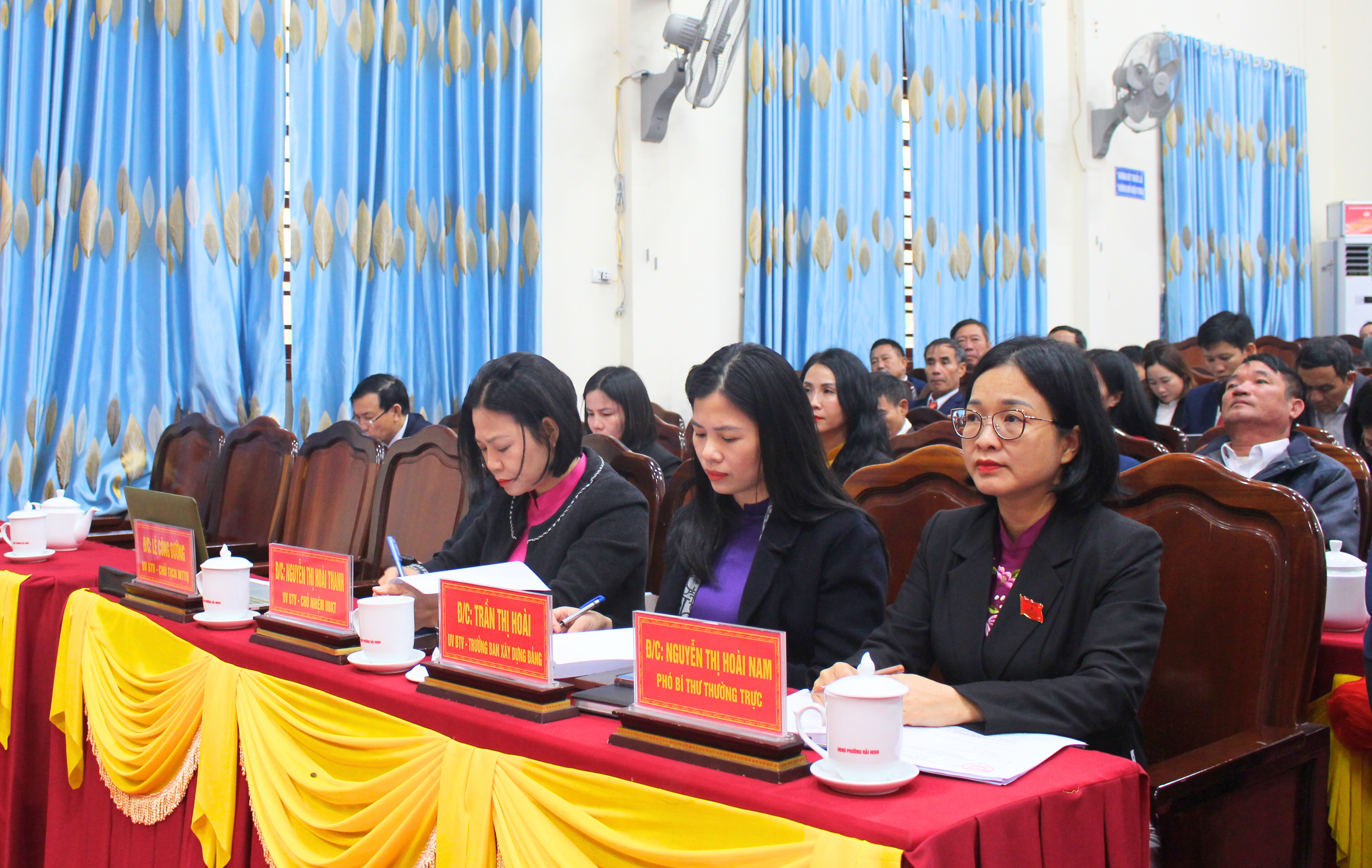 2765e3a9-75fa-4db1-a4b4-bcad3351e979.jpg