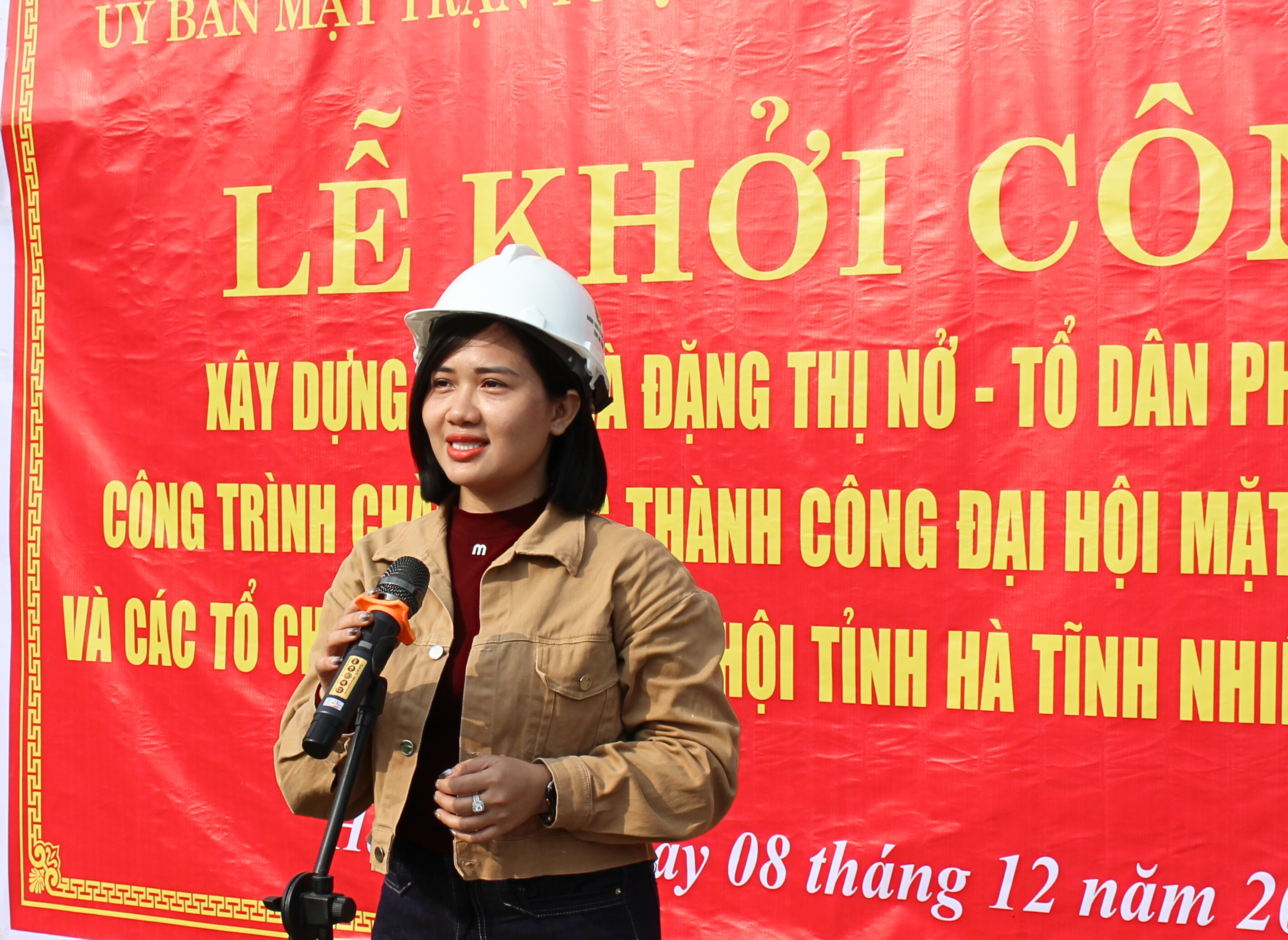 8862bc6f-7451-42a8-8aaa-af539c14de7d.jpg